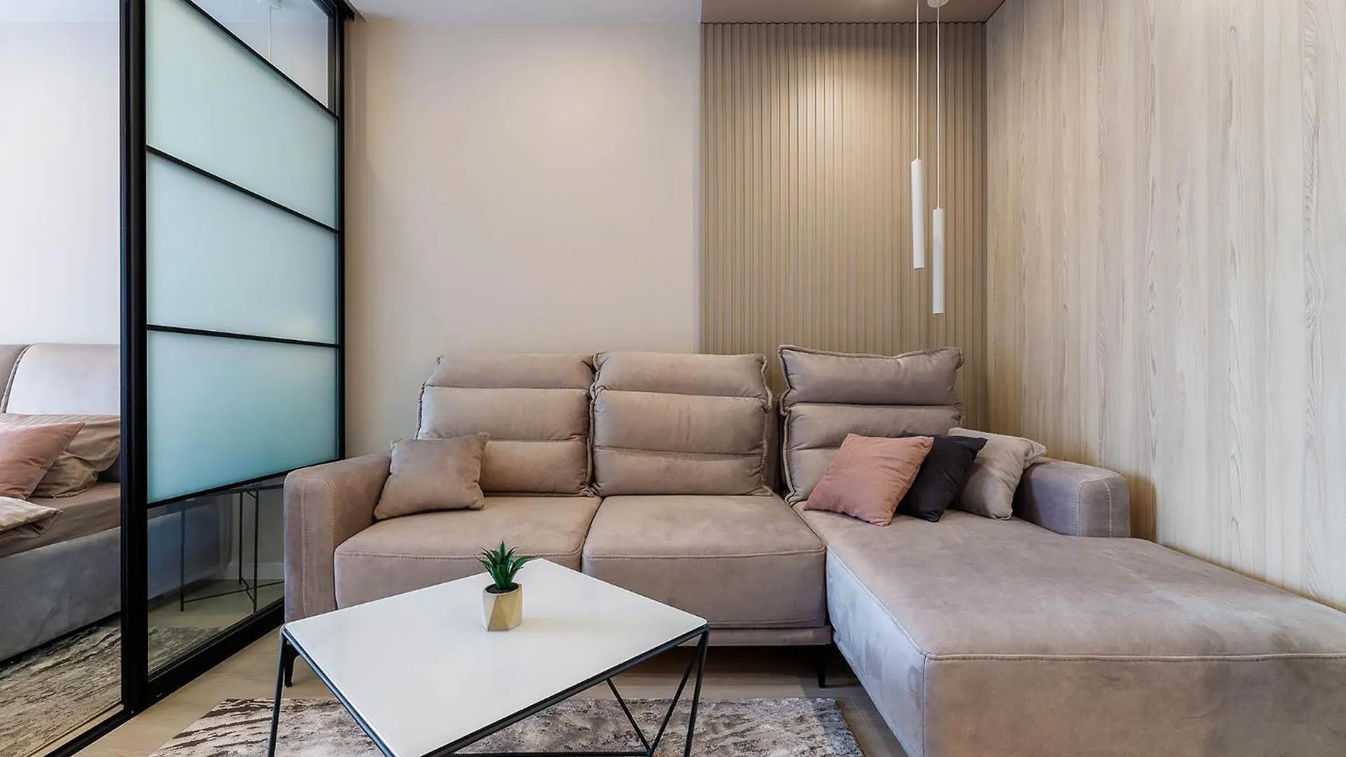 Новобудова Великобританія, Шевченка 27 Apartment Lviv 0*,  Ukraine